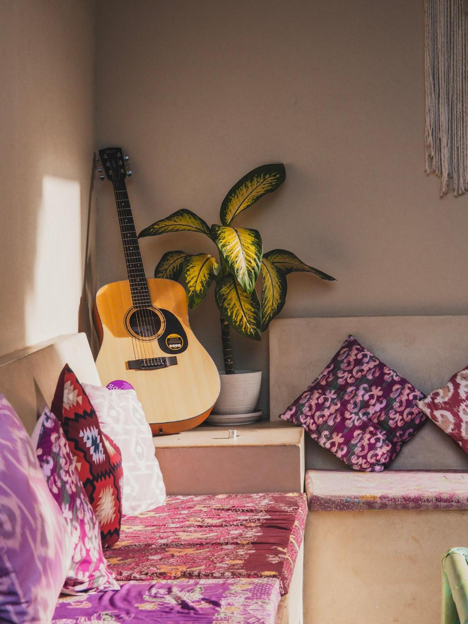 Secret Spot Surf And Stay Kuta  Экстерьер фото