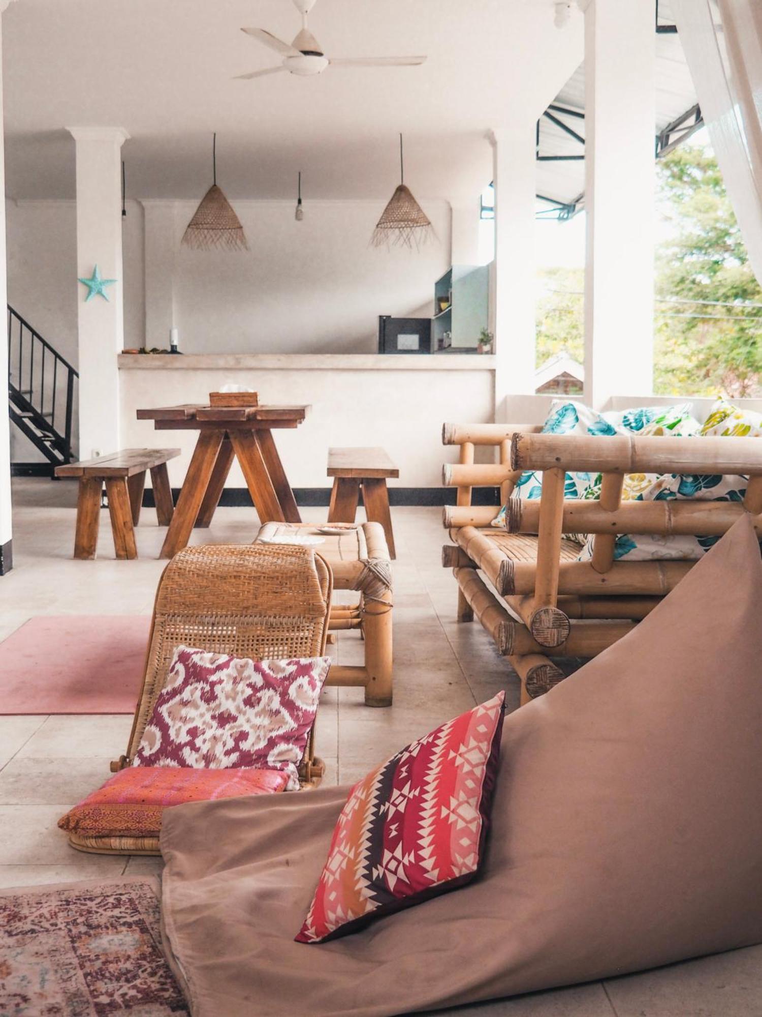 Secret Spot Surf And Stay Kuta  Экстерьер фото